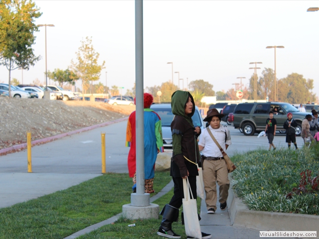 Trunk-or-Treat_082